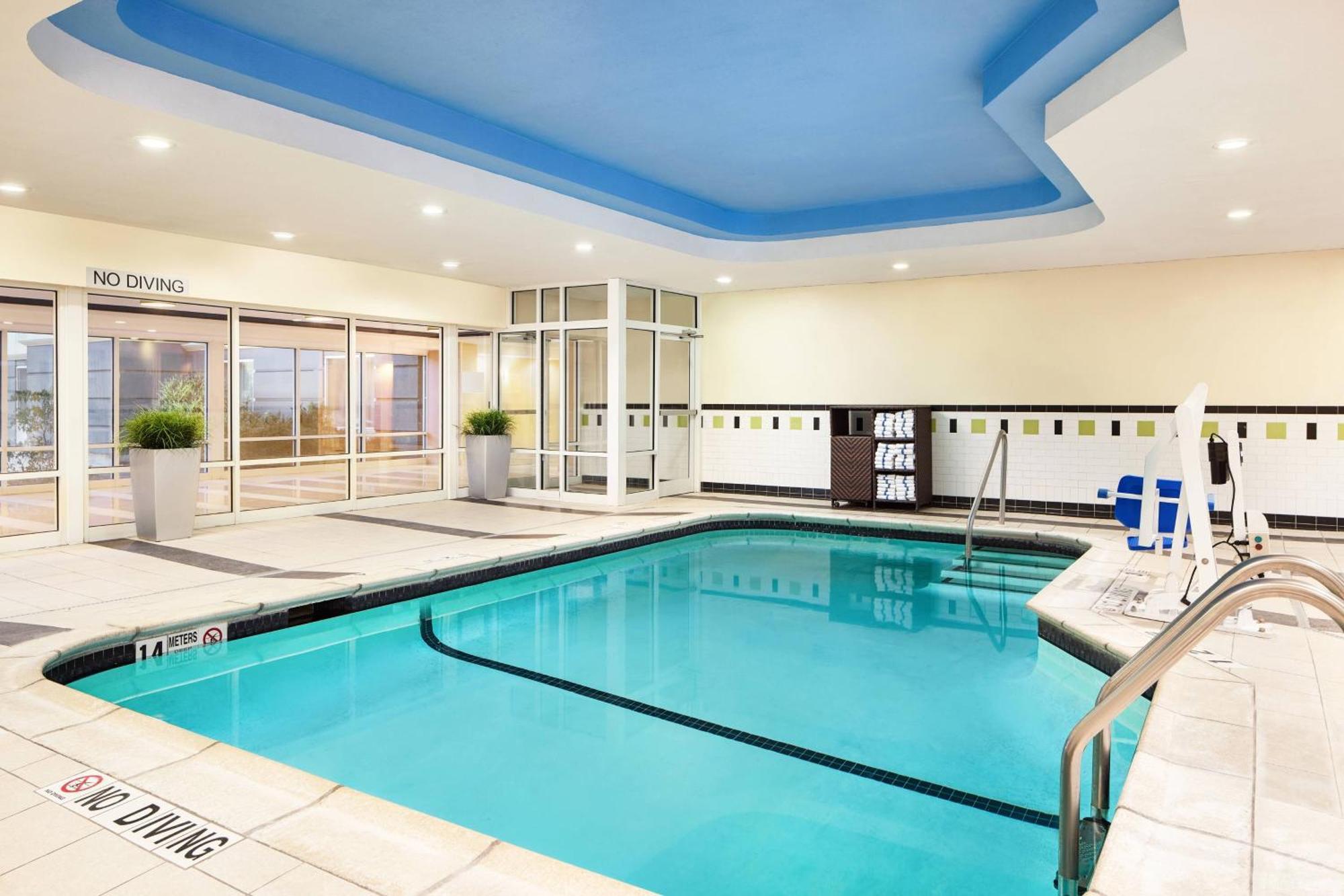 Fairfield Inn And Suites By Marriott Plainville Dış mekan fotoğraf